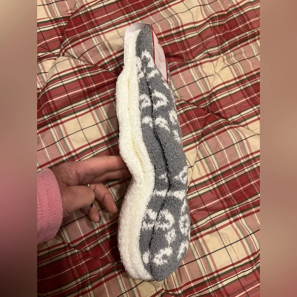 Charter Club-2 Pairs Gray and White Animal Print and Solid Color Socks NWT
